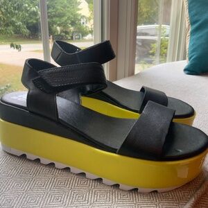 Sorel Flatform Ankle-Strap Sandals - Leather for Women US 6